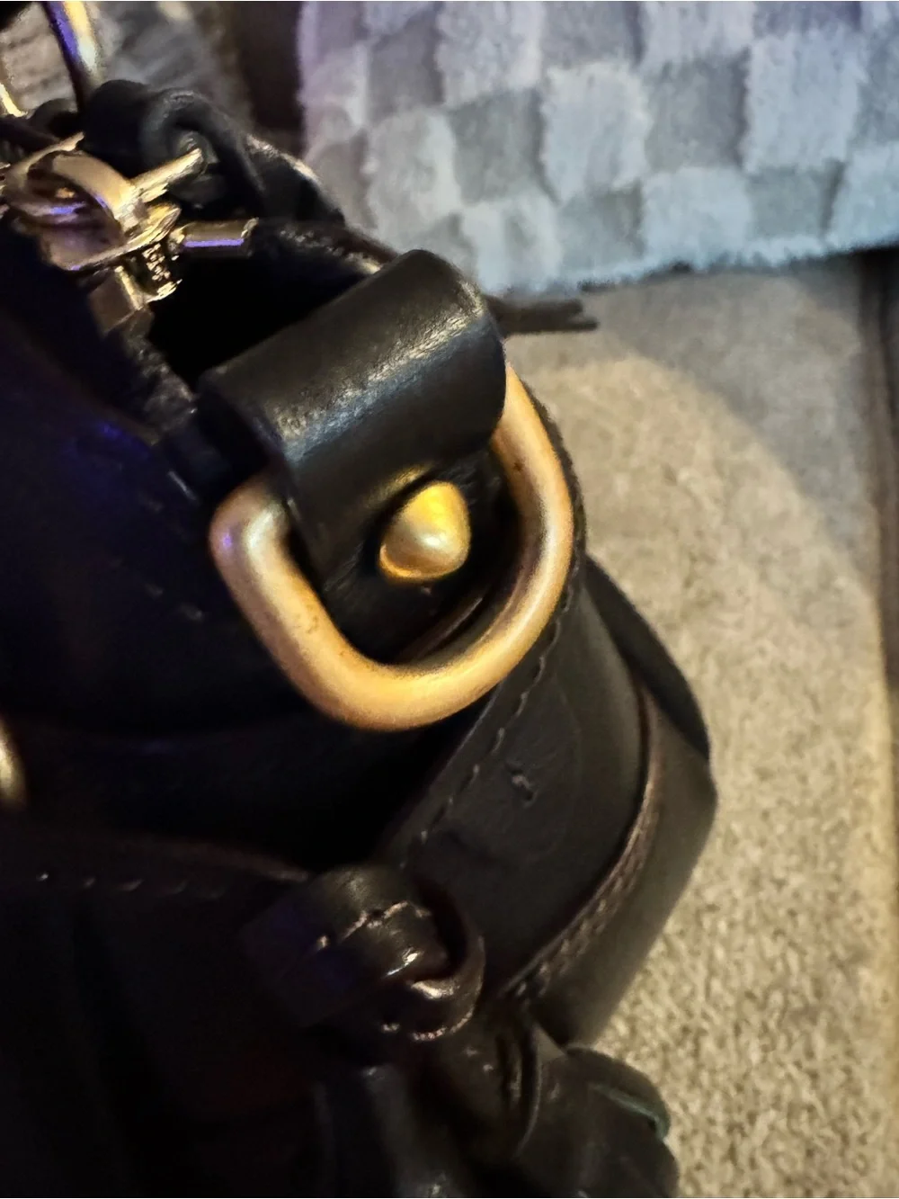 Dooney and Bourke Florentine medium mail Satchel Handbag - Picture 9 of 12